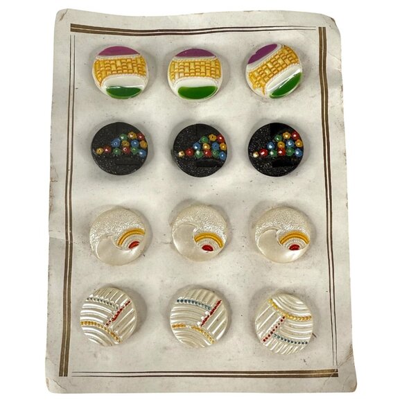 Vintage 12 Buttons On Original Card Czechoslovakia Hand Painted Various Designs - Picture 1 of 7